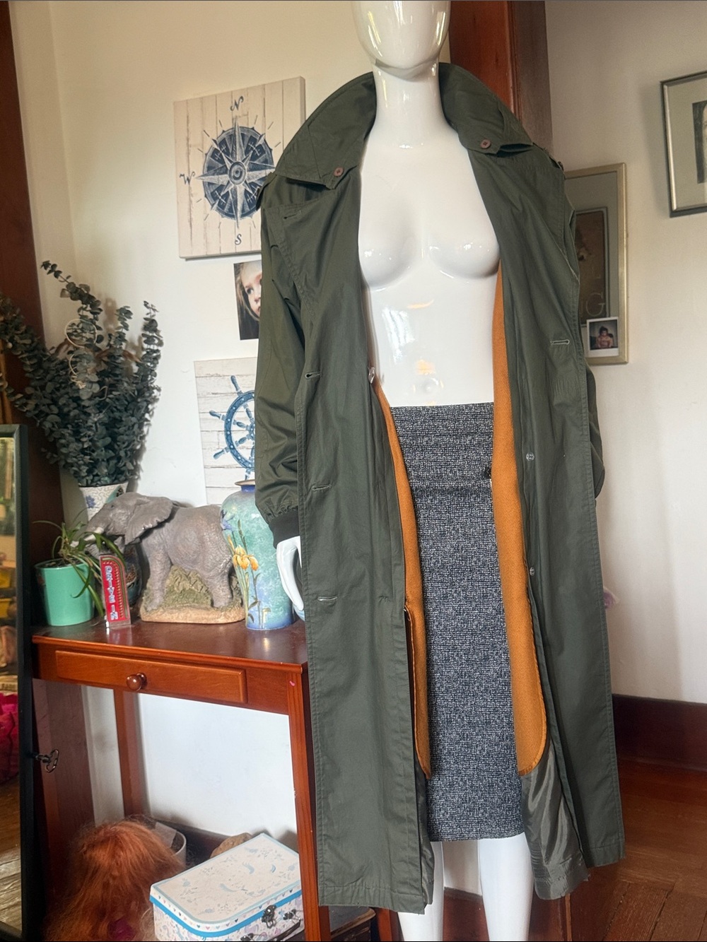 Gallery Petite Olive Green Long Trench Coat size 8 with removable Lining like ne
